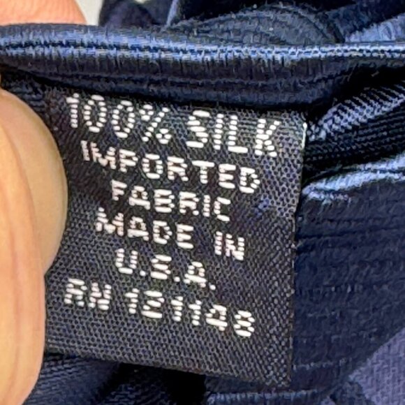 Tommy Hilfiger 100% Silk Assorted Pattern Eight-Tie Bundle Made In USA - Picture 5 of 10